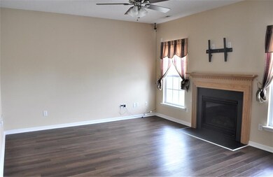 2286 Meadow Bend Dr, Columbus, IN 47201 - photo 5