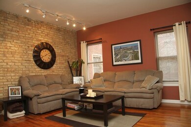 849 W Barry Ave unit 1A, Chicago, IL 60657 - photo 4