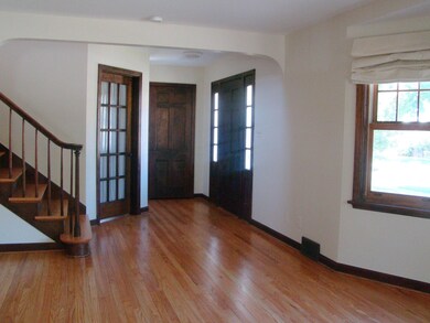 63 w beaum lr den dr