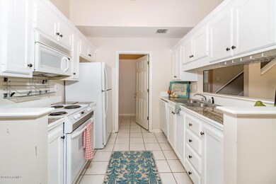 103 Aaron Dr-5