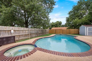 1507 Lynwood St, Gainesville, TX 76240 - photo 6