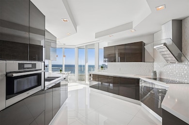 Cristelle unit 20B, Pompano Beach, FL 33062 - photo 5