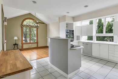 110 Ocean Gate Ave Ocean Gate-large-006-
