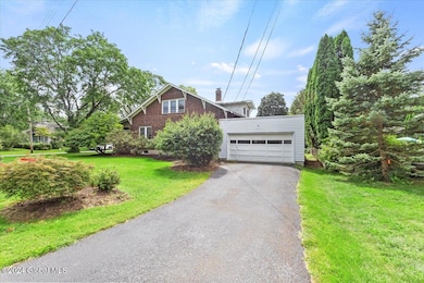 55 Campbell Ave, Castleton On Hudson, NY 12033 - photo 3