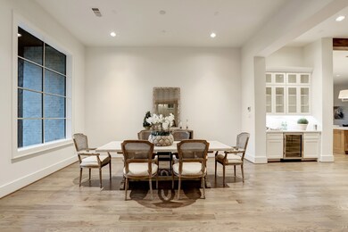 1410 Neeley Dr, Houston, TX 77055 - photo 5