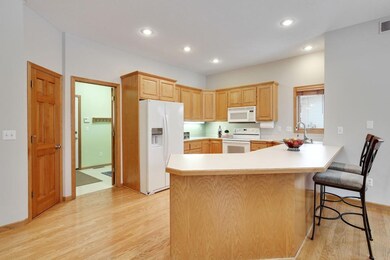 Bright and well maintained kitchen