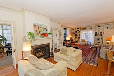 1025 Waverly Place, Schenectady, NY 12308 - photo 5