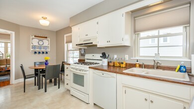 1404 Euclid Ave, Berwyn, IL 60402 - photo 7