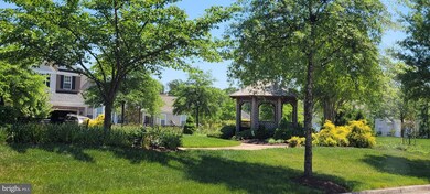 13135 Brooktree Ln, Laurel, MD 20707 - photo 4