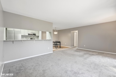 14765 Madison Ct, Shelby Township, MI 48315 - photo 6