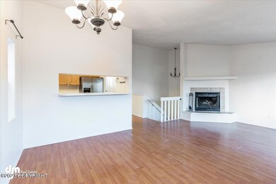 04-Living Room_ELI08897