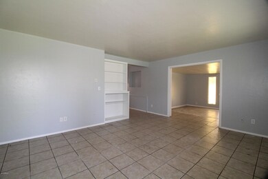 2012 S Granada Dr unit A, Tempe, AZ 85282 - photo 4