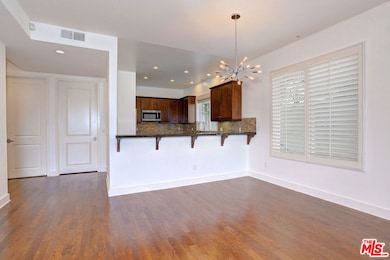 11851 Laurelwood Dr unit 112, Studio City, CA 91604 - photo 5
