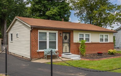 6109 Herron Ct, Louisville, KY 40229 - photo 3