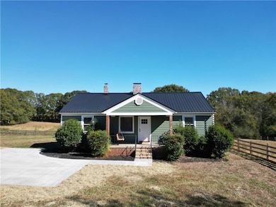 129 Smith Motors Rd, Belton, SC 29627 - photo 3