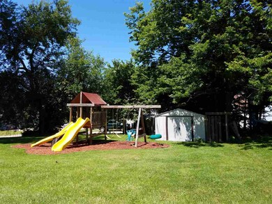 382 W Monroe St, Andrews, IN 46702 - photo 7