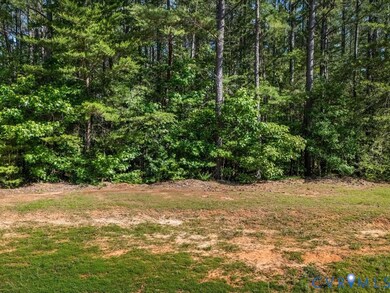 11834 Kings Pond Dr, Providence Forge, VA 23140 - photo 2