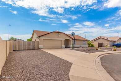 Large RV gate with Ample Parking