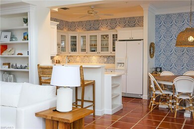 1136 6th St S unit 5, Naples, FL 34102 - photo 4