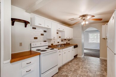 1732 Elmore Kitchen