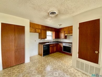 1111 W Idaho Ave, Hobbs, NM 88242 - photo 7