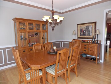 1229 Woodberry Dr, Mountain Top, PA 18707 - photo 6