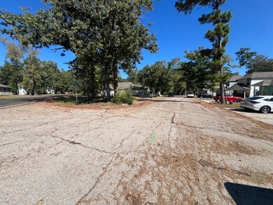 24604 Pools Creek Dr, Huntsville, TX 77320 - photo 3