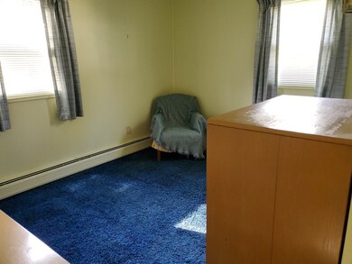 9 Highlandview Rd, Claremont, NH 03743 - photo 5