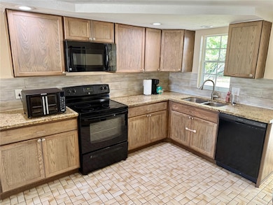 3012 Java Plum Ave, Sarasota, FL 34232 - photo 3