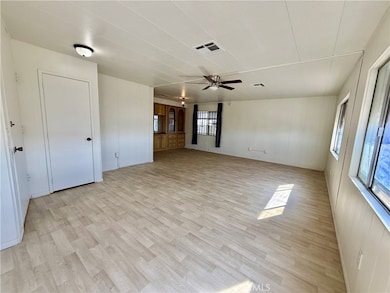 1895 W Devonshire Ave unit 76, Hemet, CA 92545 - photo 2