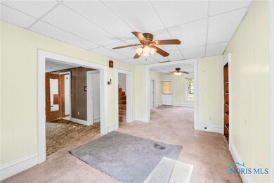 Living Room/Family Room
