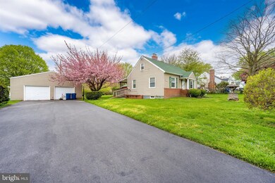 1017 Grandview Ave, Sykesville, MD 21784 - photo 3