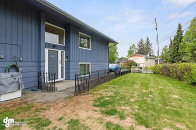 Front Exterior_CG_5554-SMALL