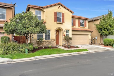 2470 N Chardonnay Place, Hanford, CA 93230 - photo 3