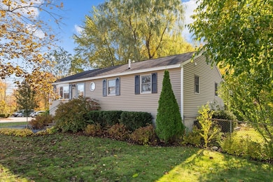 141 Commonwealth Ave, Lowell, MA 01852 - photo 2