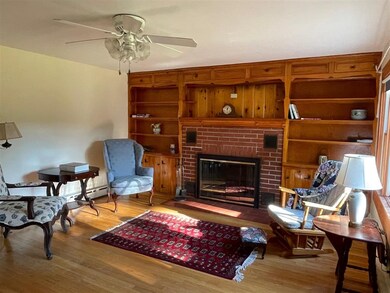 156 Exeter Rd unit U5/17, Newmarket, NH 03857 - photo 3