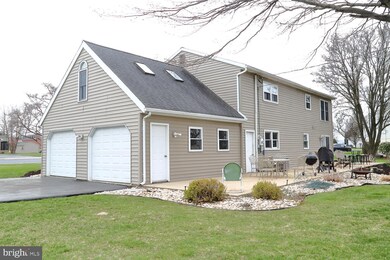 201 Fausnacht Dr, Denver, PA 17517 - photo 3