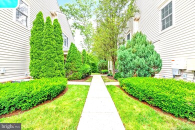 11265 Wortham Crest Cir unit 39, Manassas, VA 20109 - photo 5