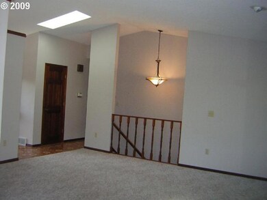 635 Summit Ridge Dr E, the Dalles, OR 97058 - photo 5