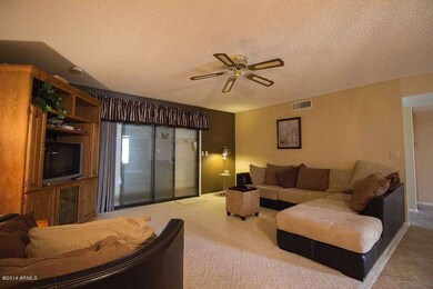 living room Palo Verde