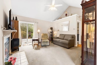 58 Granite Cir unit 1, Manchester Center, VT 05255 - photo 5