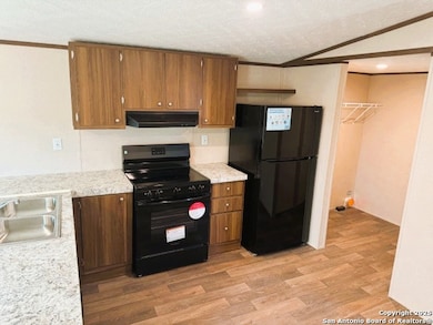 277 Cr 1647 Unit 1, Moore, TX 78058 - photo 5