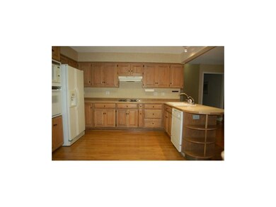 Kitchen Gas cook top!  beautiful hardwood floors