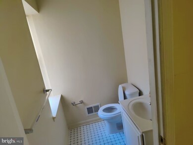 1290 S Merrimac Rd, Camden, NJ 08104 - photo 4