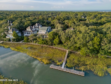 117 N Bald Head Wynd, Bald Head Island, NC 28461 - photo 4