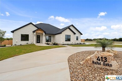 413 Royal Oaks Rd, Troy, TX 76579 - photo 3