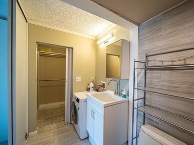 718 Executive Center Dr unit 34, West Palm Beach, FL 33401 - photo 6