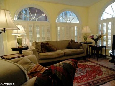 Exterior Front - Sunroom with Southwest windows
