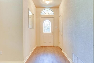 3200 Leatherwood Ct, Granbury, TX 76049 - photo 4