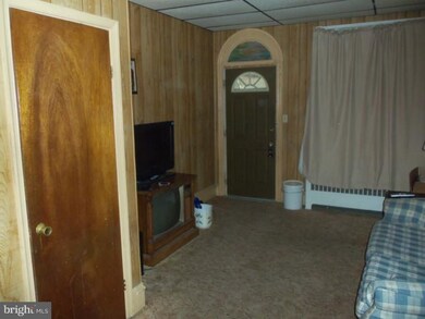 1206 Fidelity St, Reading, PA 19604 - photo 2